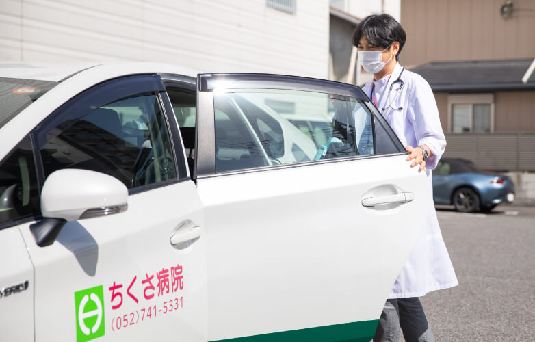 患者様に寄り添う在宅医療ケアの様子